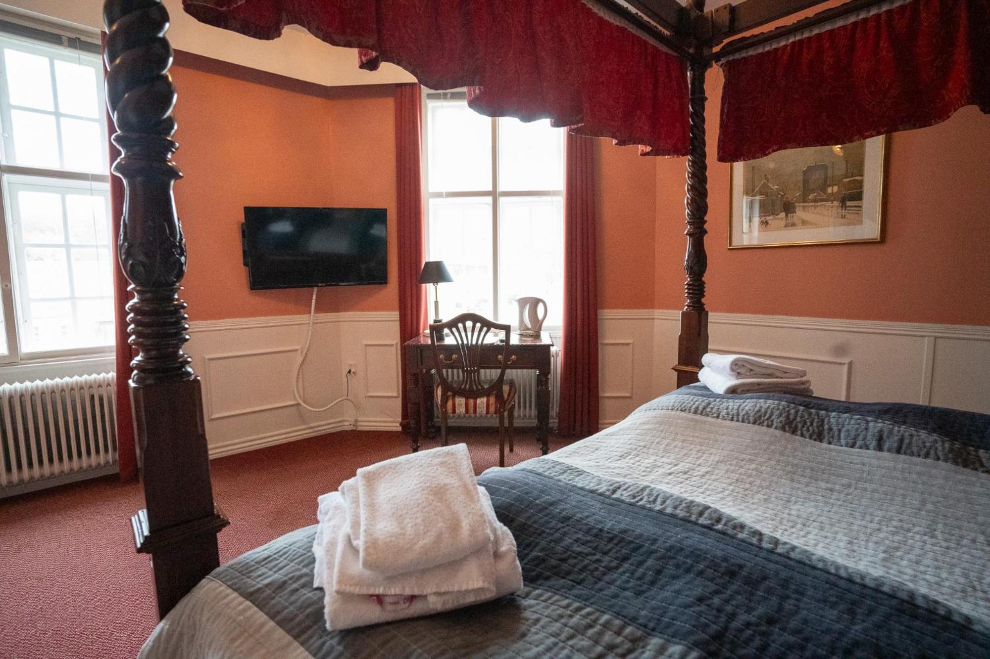 Frederiksvaerk Hotel מראה חיצוני תמונה